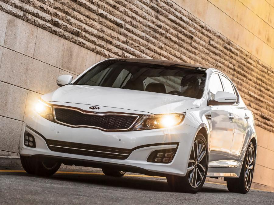  Kia Optima 2013 года  (фото 28 из 63)